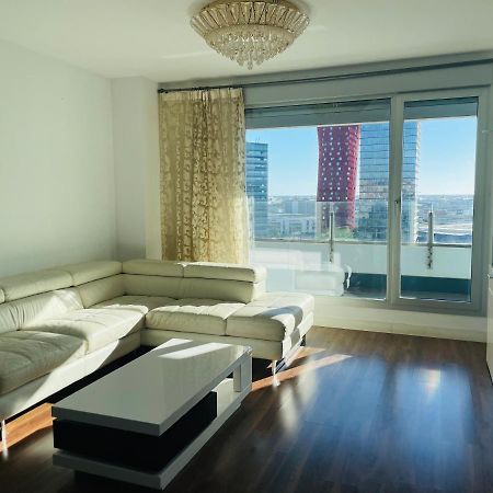 Fira De Barcelona City View Apartment With Garage Parking L'Hospitalet de Llobregat Exterior foto